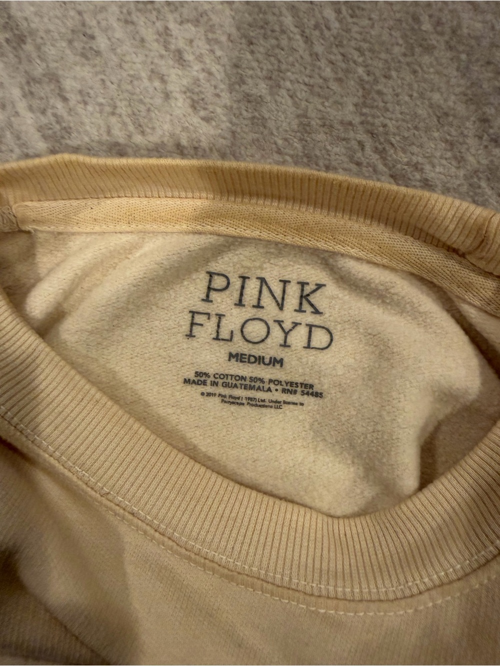 Pink Floyd Vintage Graphic Crewneck Sweatshirt - Colorful + Cream - Picture 3 of 3